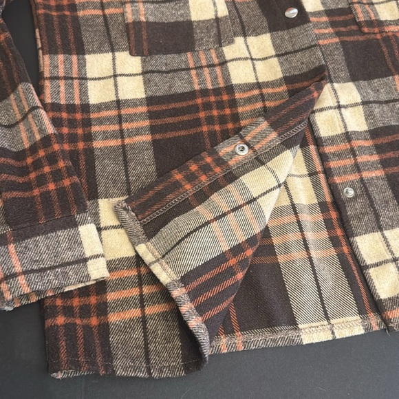 Oversized Lumberjack Brown Plaid Button Shirt - Picture 15 of 16